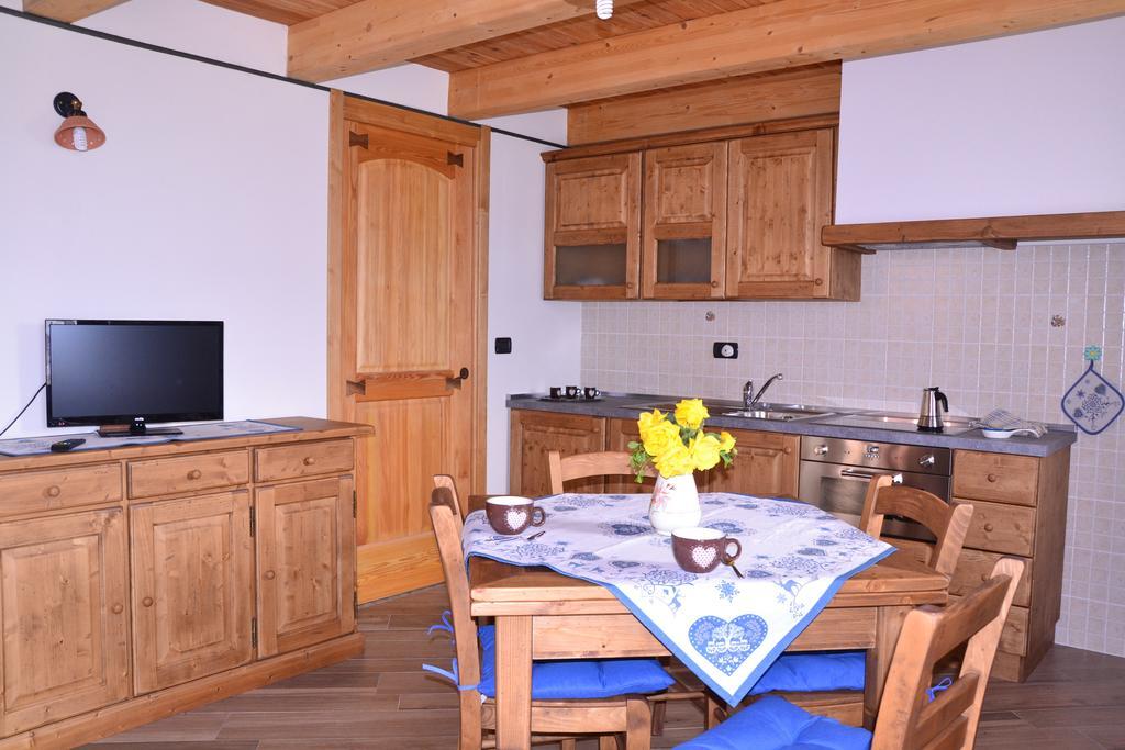 Lo Coppa Fen Leilighet Aosta Rom bilde